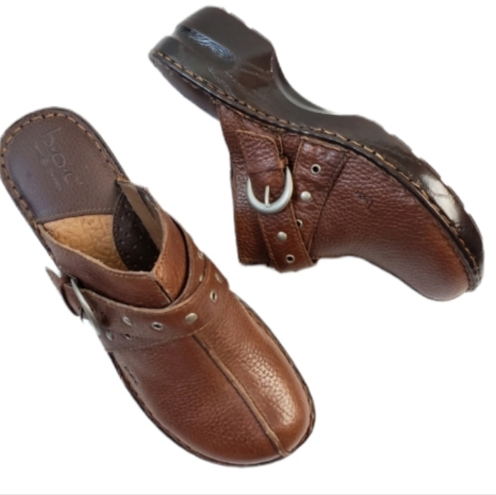 BOC Women's Brown Leather Clogs